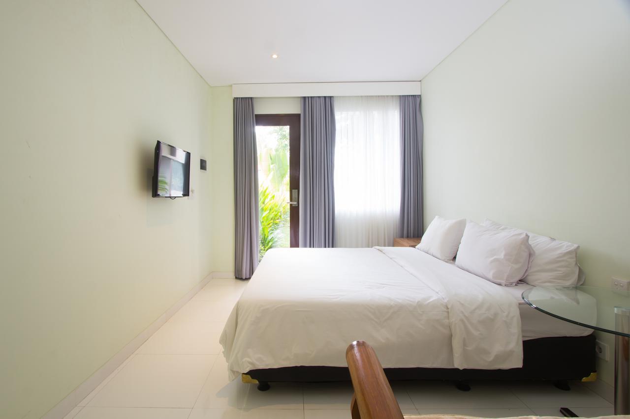 Soraya Apartment Seminyak Buitenkant foto