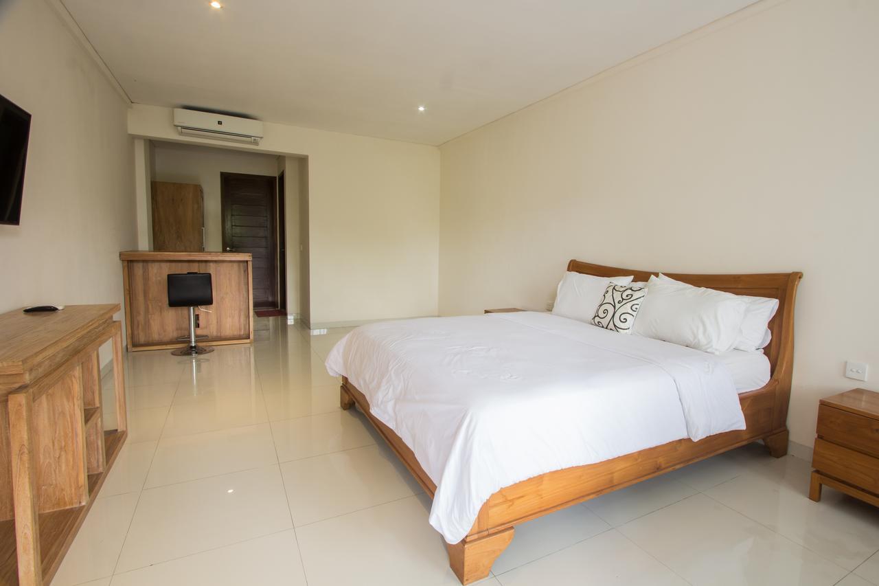 Soraya Apartment Seminyak Buitenkant foto