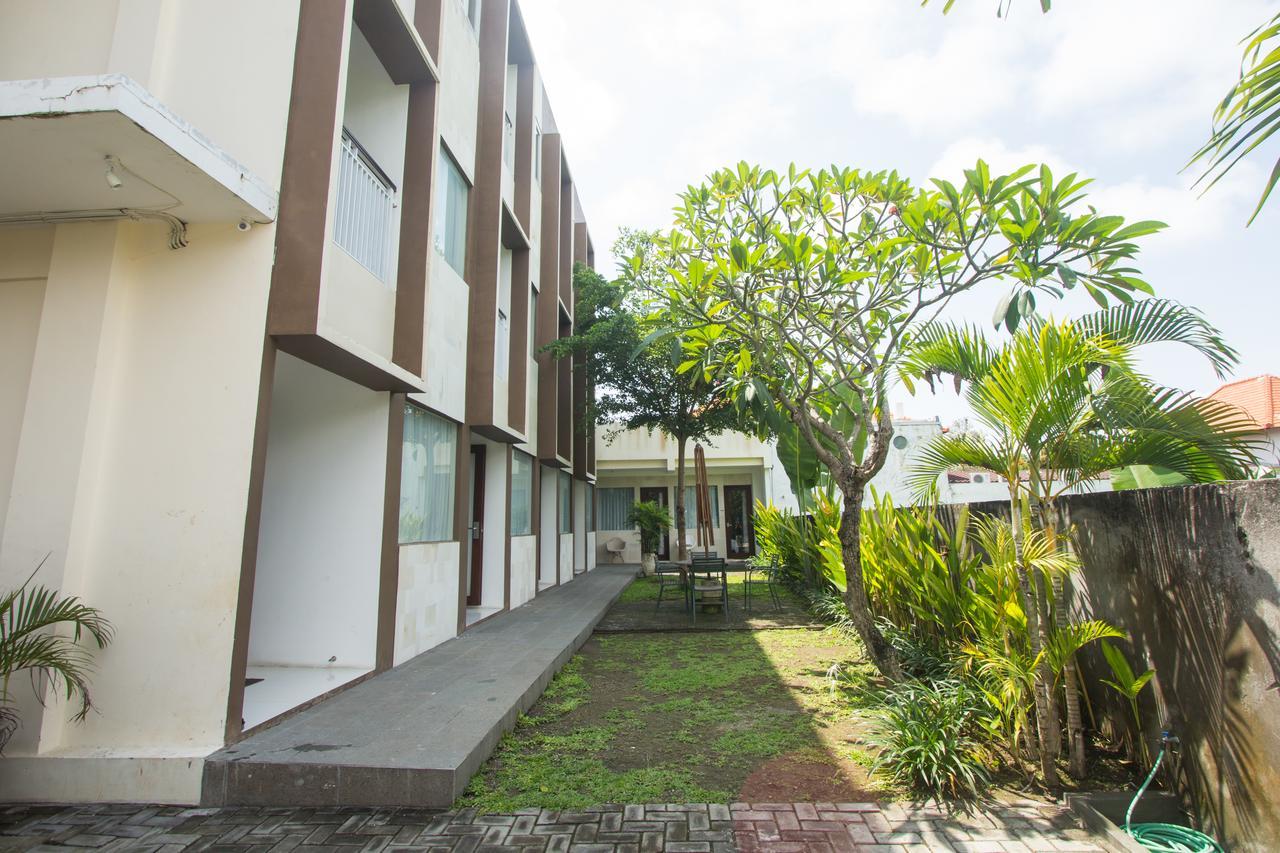 Soraya Apartment Seminyak Buitenkant foto